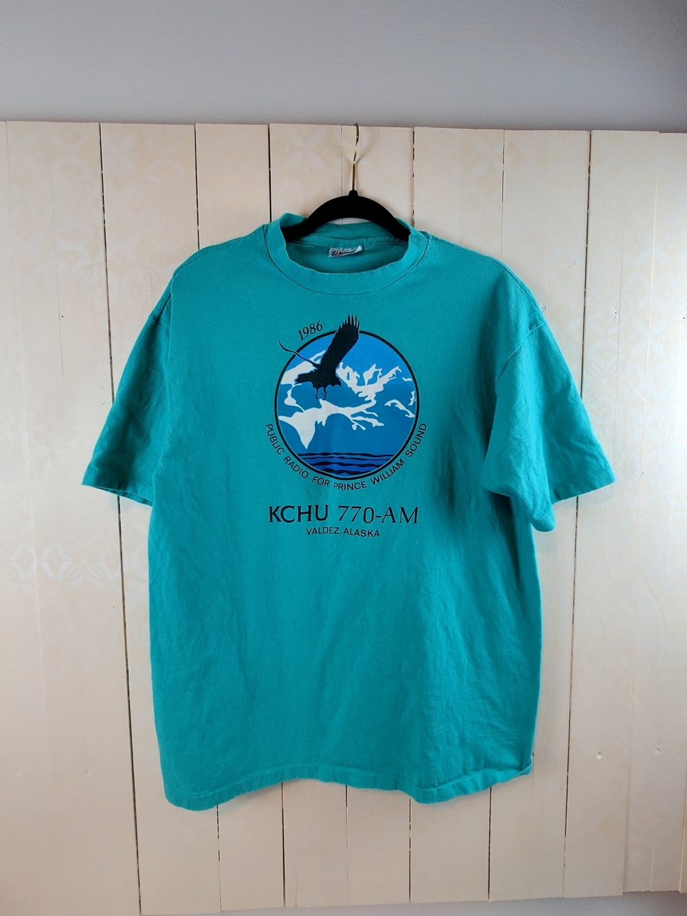 Source Unknown Teal Graphic Tee KCHU 770-AM Vintage